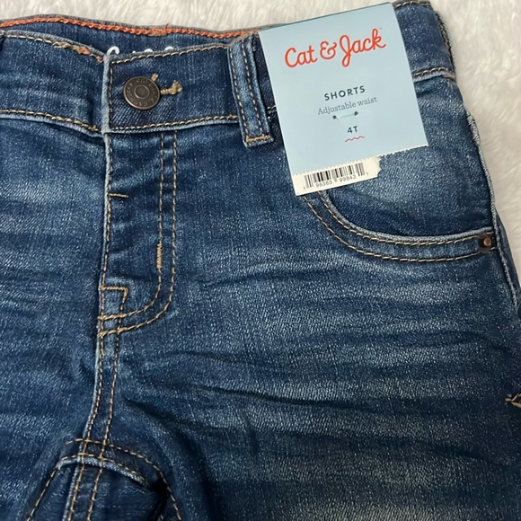 Cat & Jack Jeans Shorts Adjustable Waist 4T - Picture 4 of 5